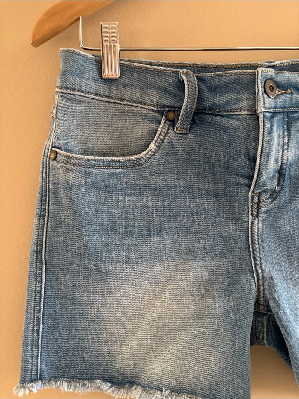 Carve Designs Light Blue Denim Jean Shorts - Picture 3 of 8
